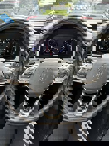 Certified 2022 Volkswagen Atlas SEL Premium image 19