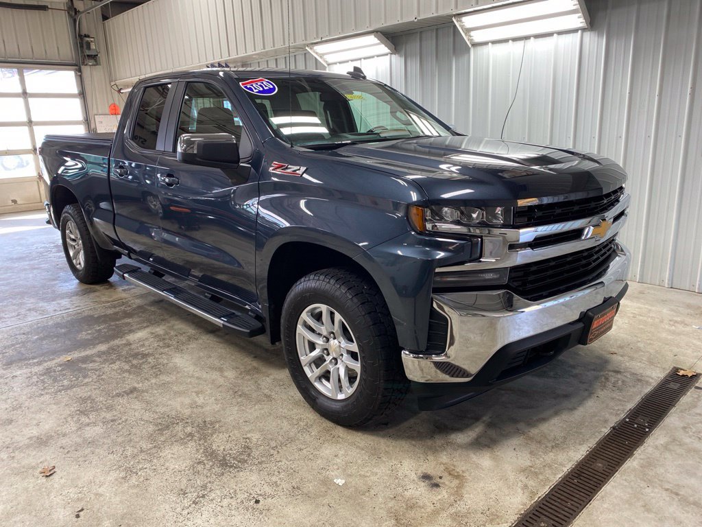 Used 2020 Chevrolet Silverado 1500 LT w/ All-Star Edition AWD/4WD image 2