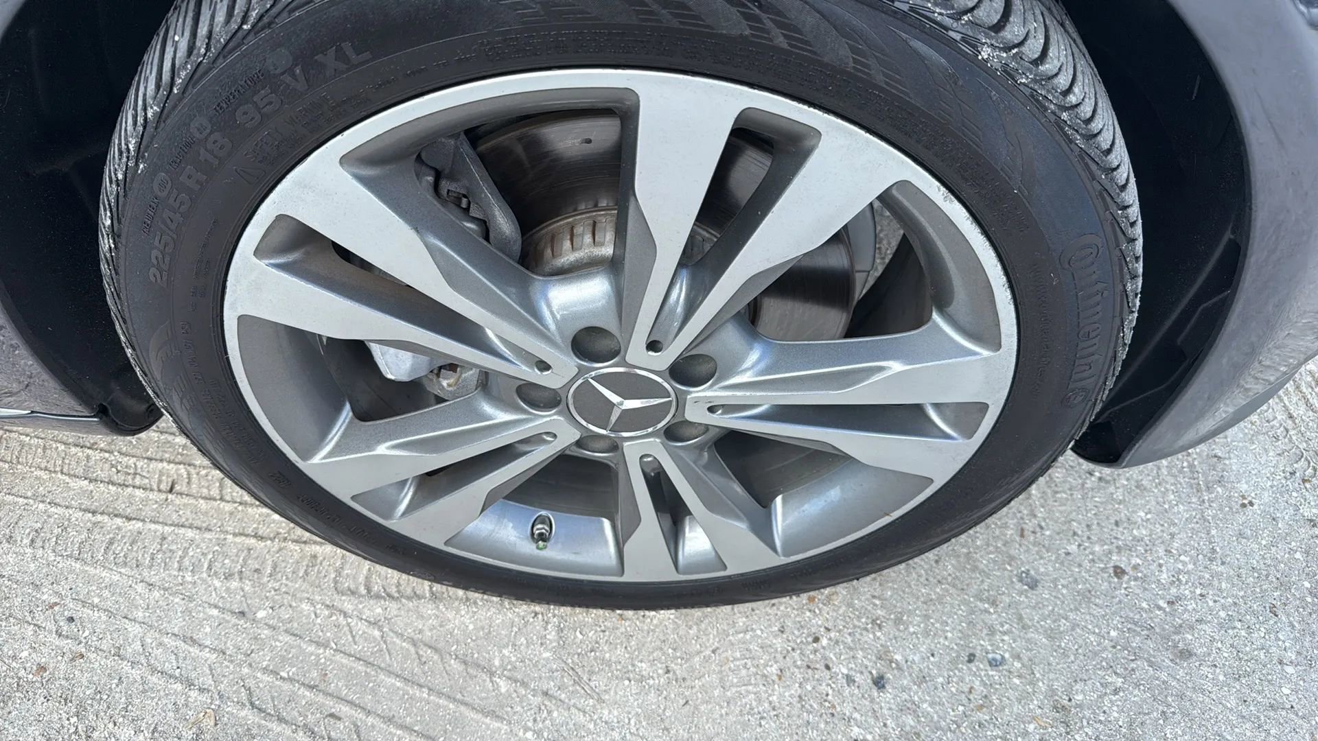 Used 2015 Mercedes-Benz C 300 Sedan image 13