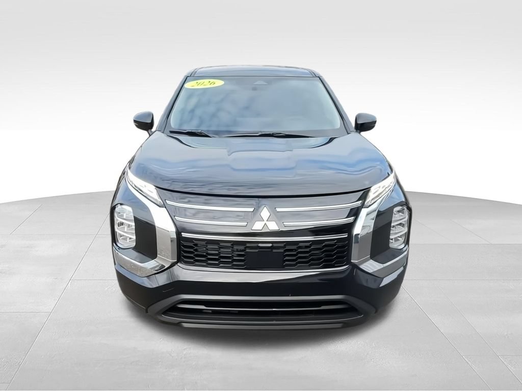 New 2026 Mitsubishi Outlander ES FWD video 3