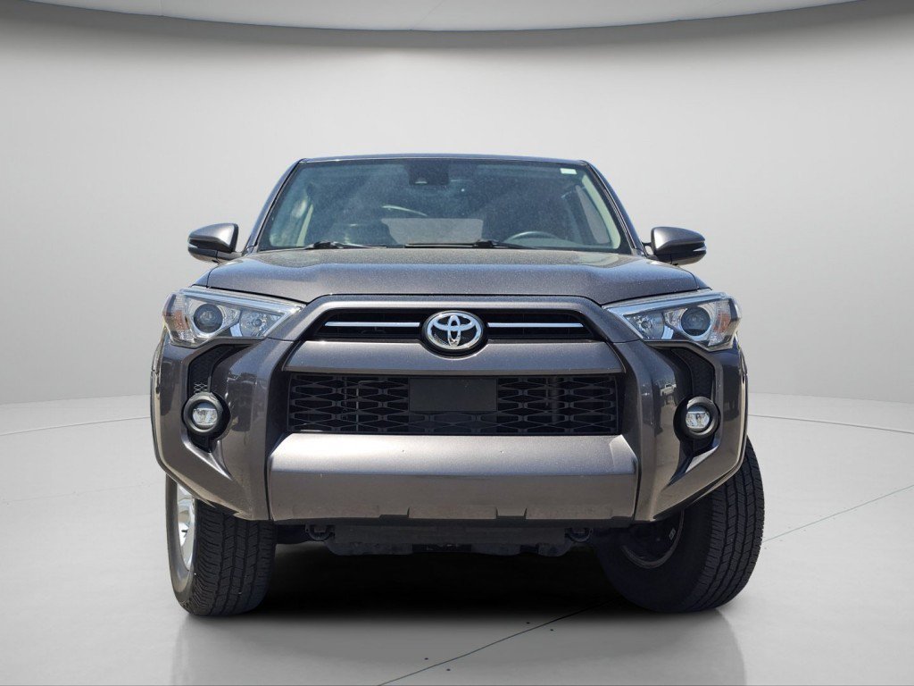 Used 2022 Toyota 4Runner SR5 Premium AWD/4WD image 3