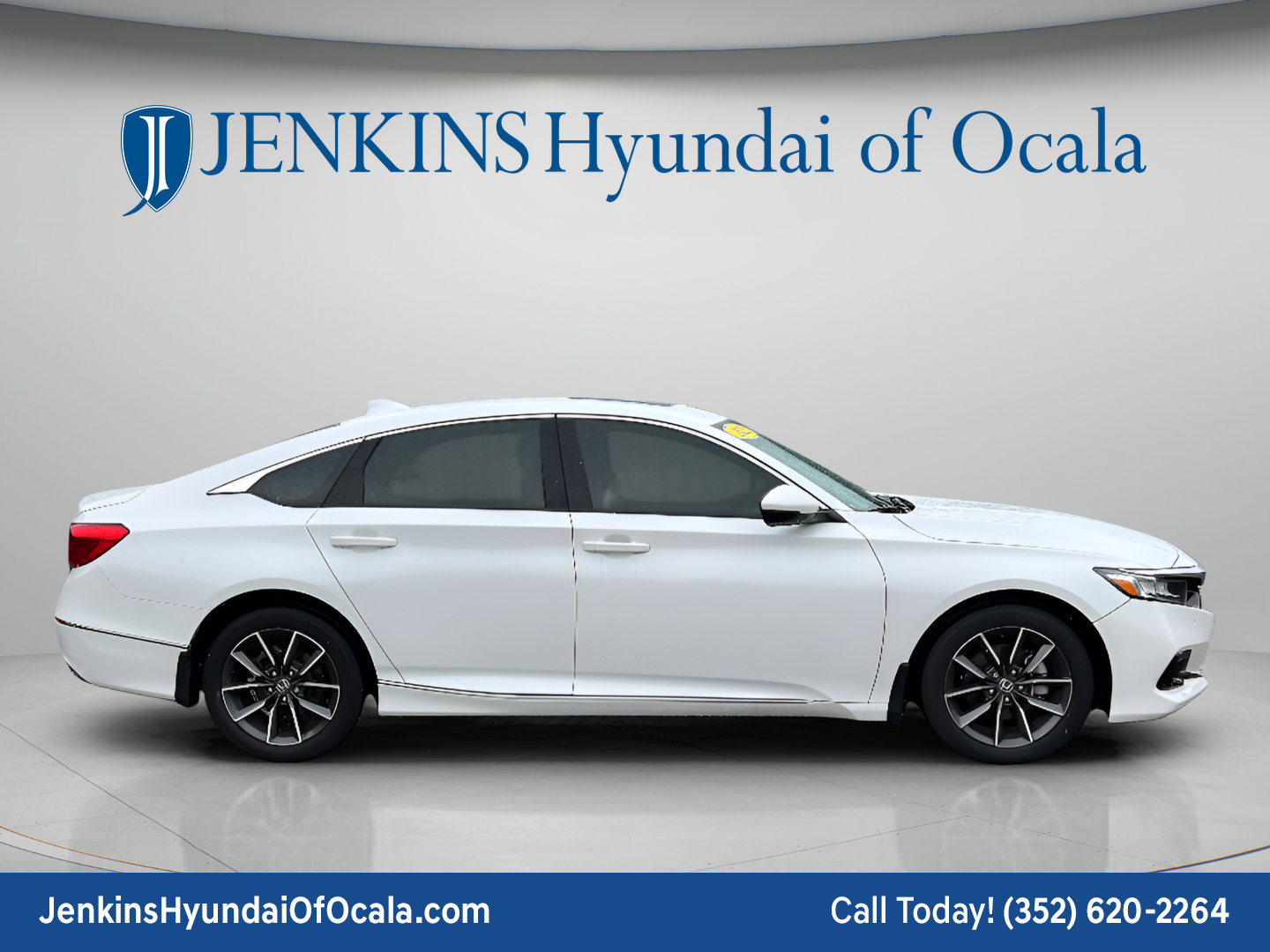 Used 2022 Honda Accord EX-L image 2