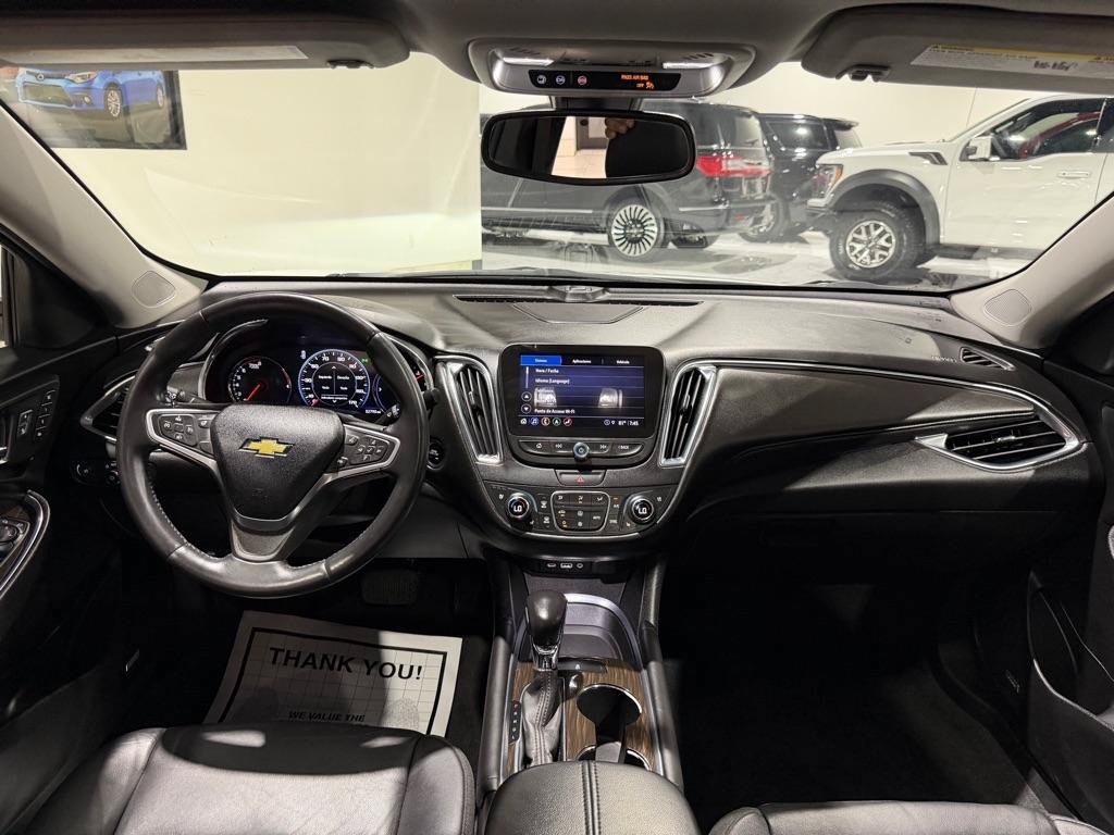 Used 2022 Chevrolet Malibu Premier FWD image 19
