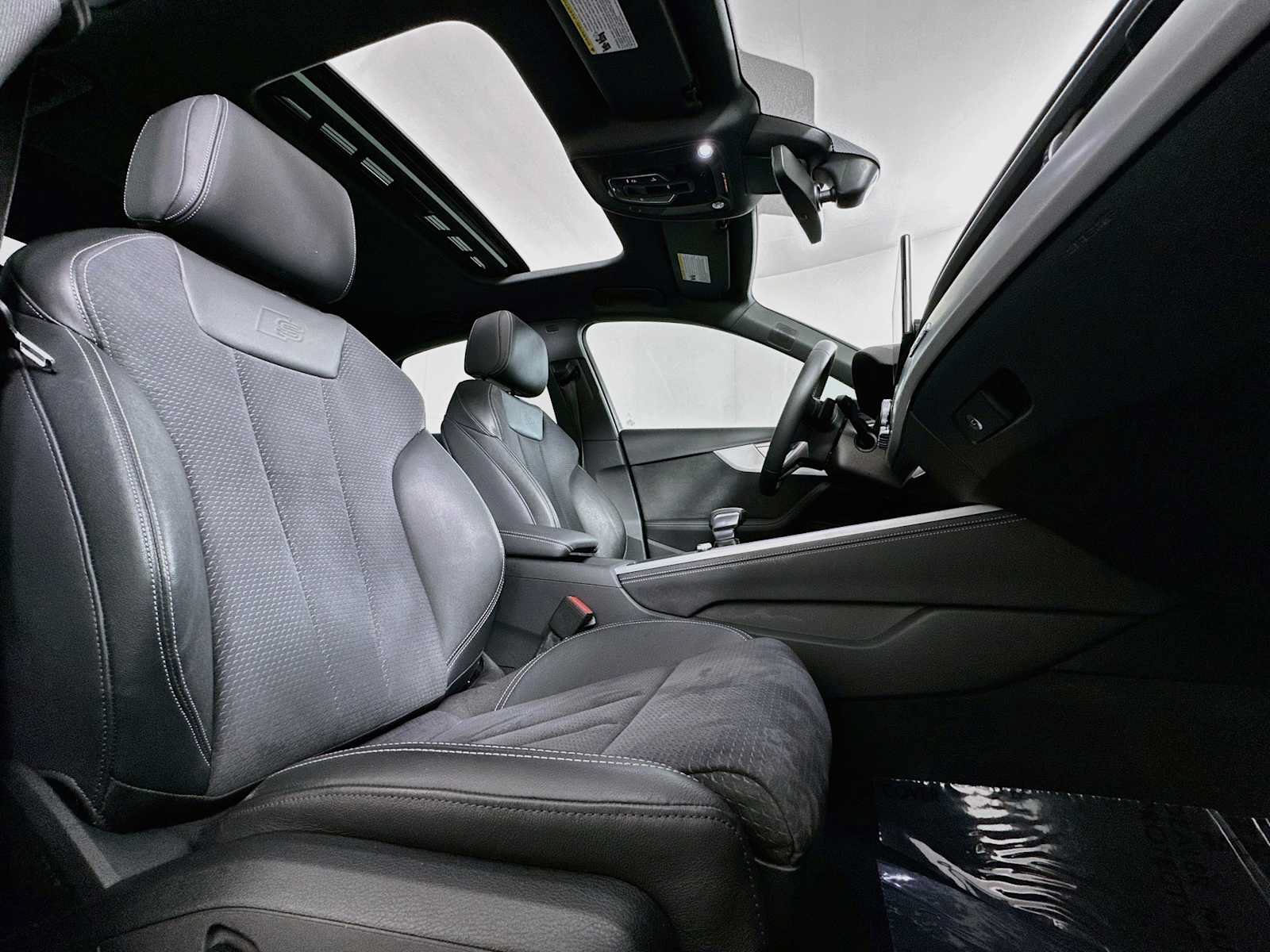 Certified 2023 Audi A4 2.0T Premium Plus w/ Premium Plus Package AWD/4WD image 26