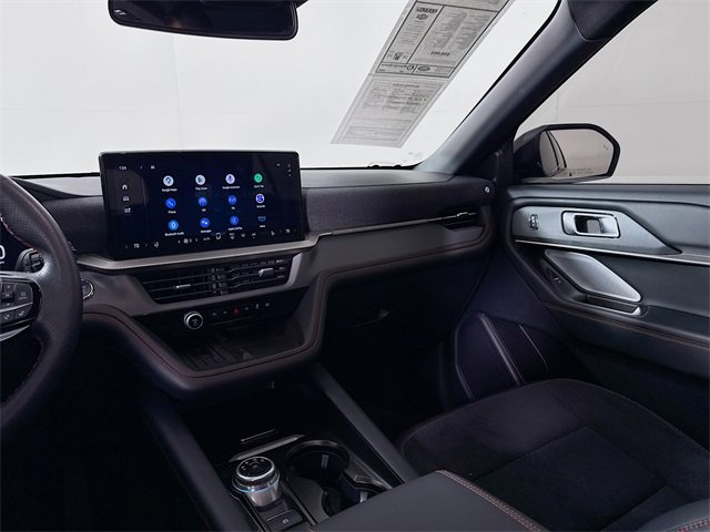Used 2025 Ford Explorer ST image 26