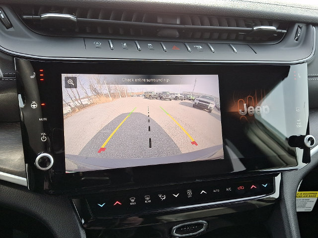 New 2026 Jeep Grand Cherokee Altitude AWD/4WD image 13
