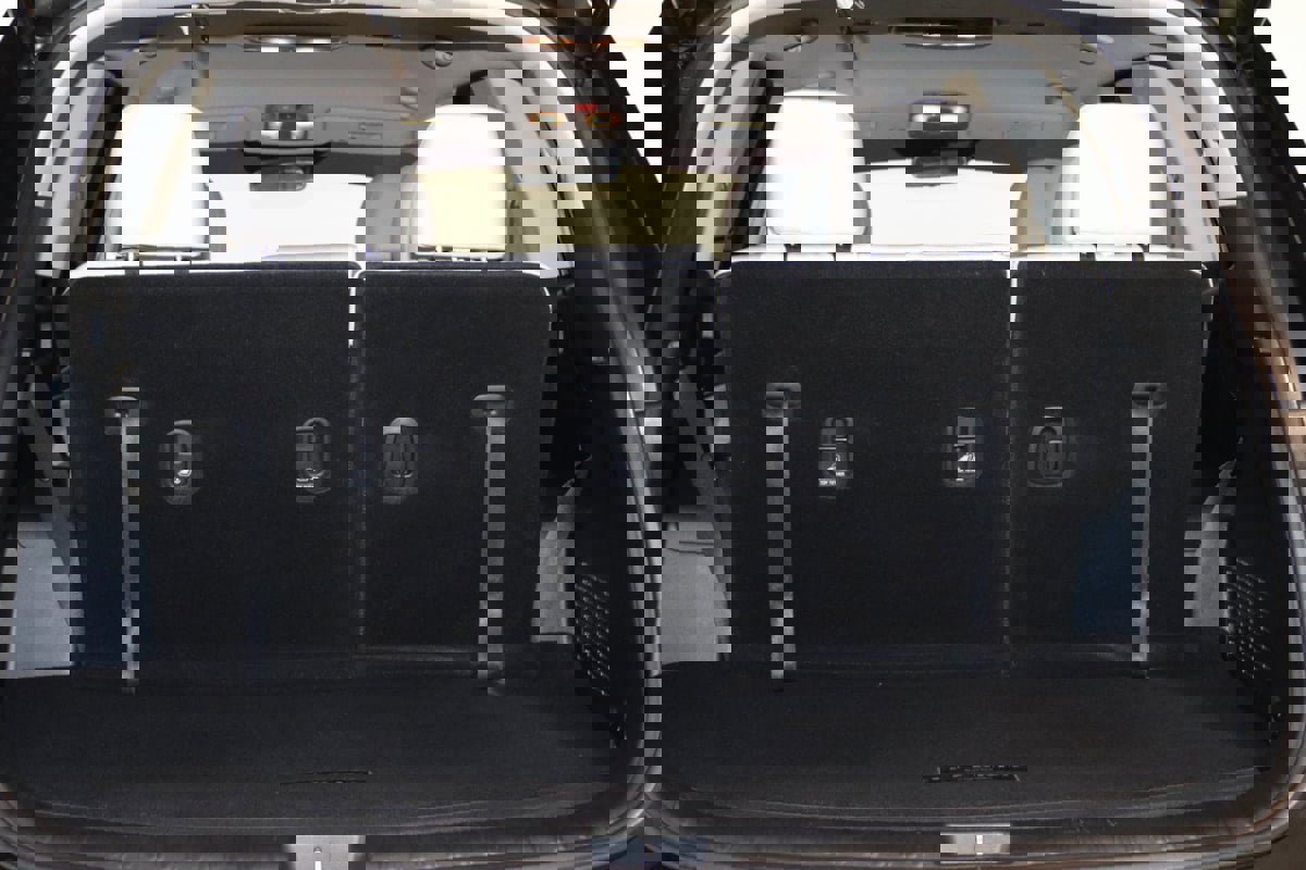 Used 2023 Kia Telluride S image 61