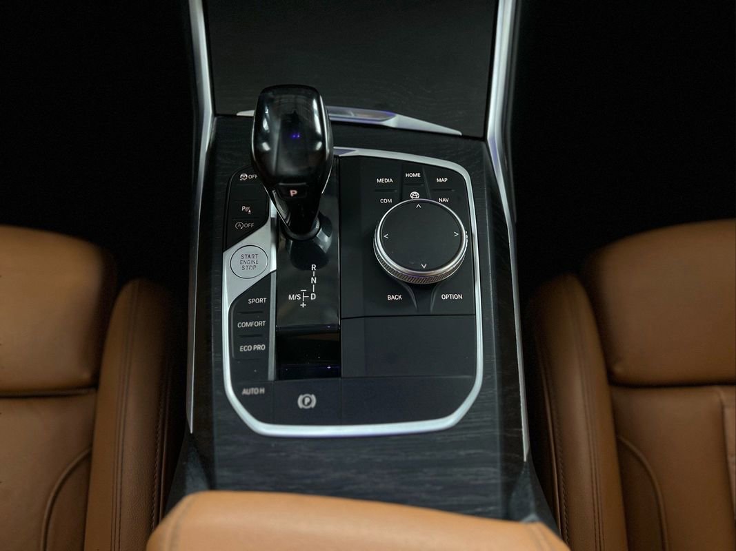 Used 2019 BMW 330i xDrive Msport Pkg w/ M Sport Package image 41