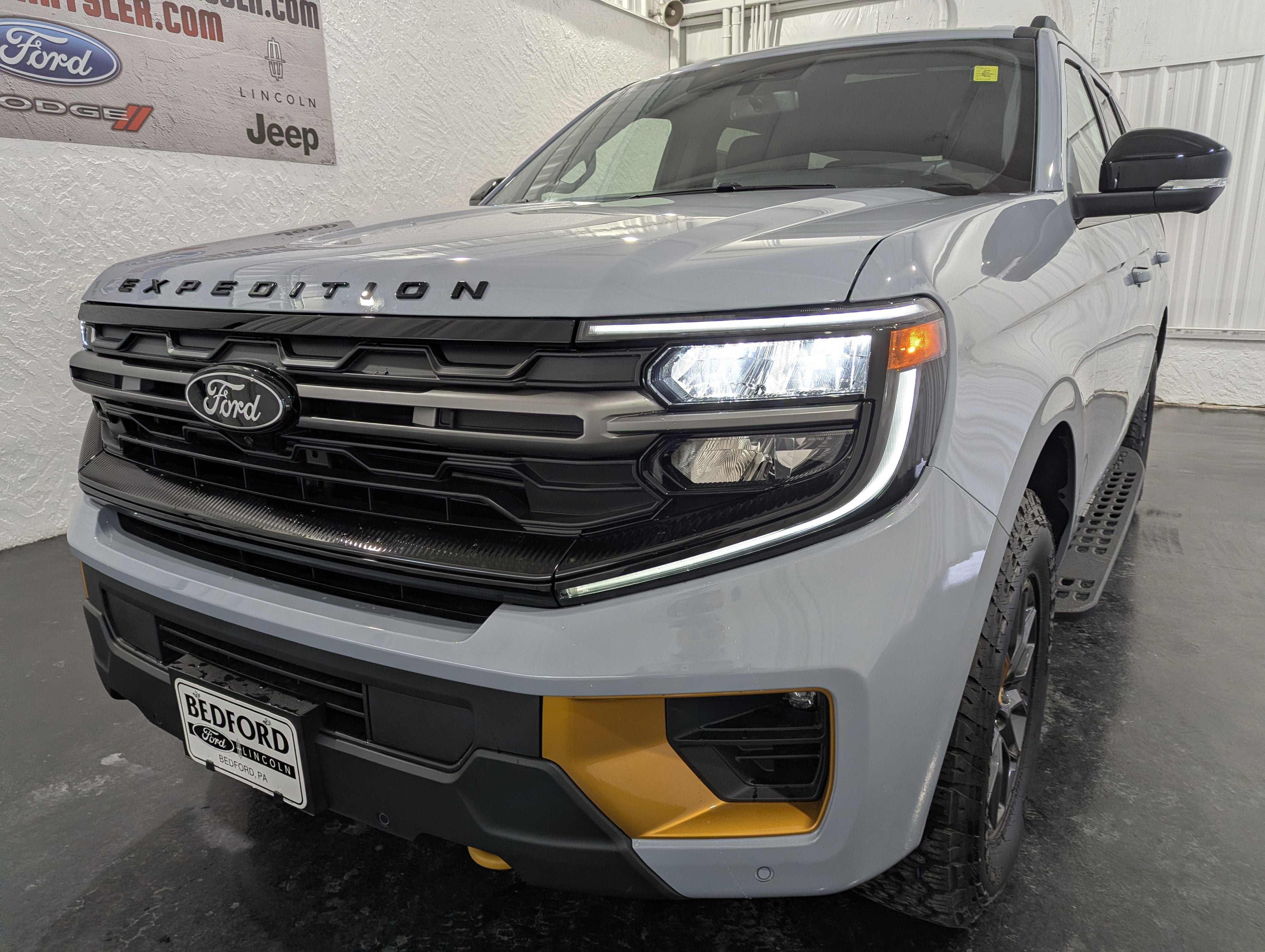 New 2026 Ford Expedition Tremor image 3