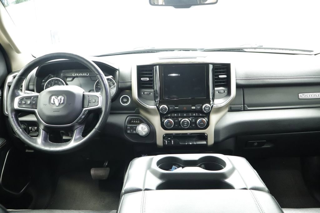 Used 2019 RAM 1500 Laramie AWD/4WD image 18