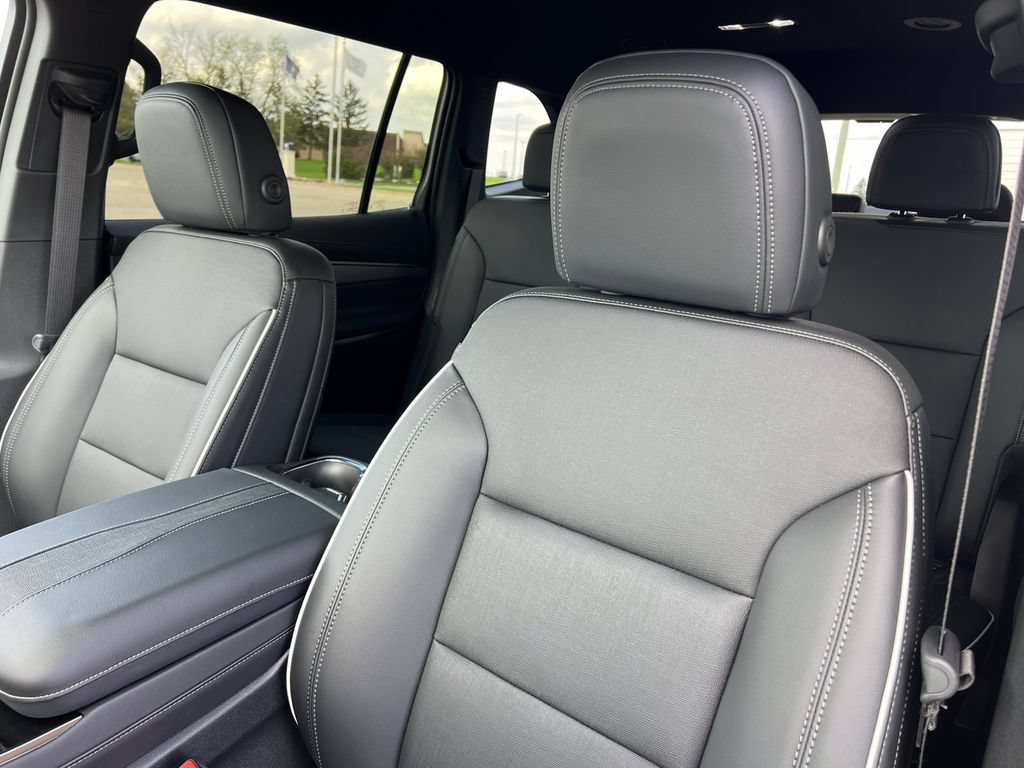 New 2026 Buick Enclave Preferred w/ Power Package AWD/4WD image 11