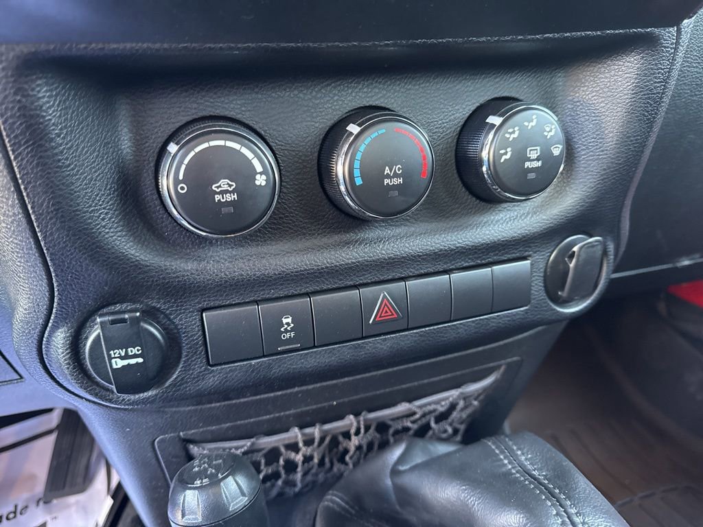 Used 2014 Jeep Wrangler Sport image 20