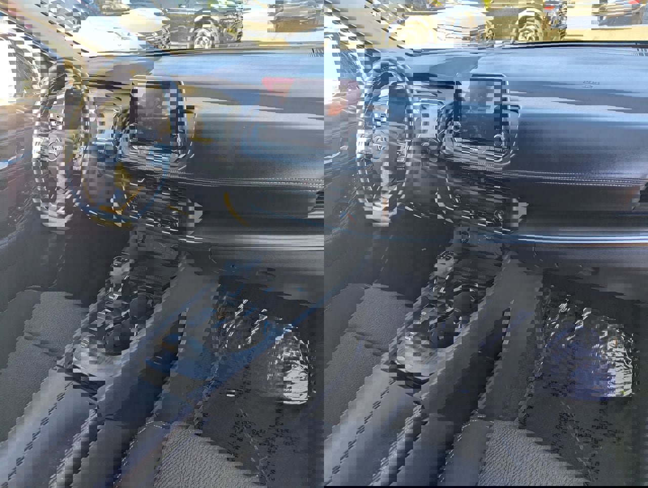 Certified 2025 Nissan Rogue SV image 13