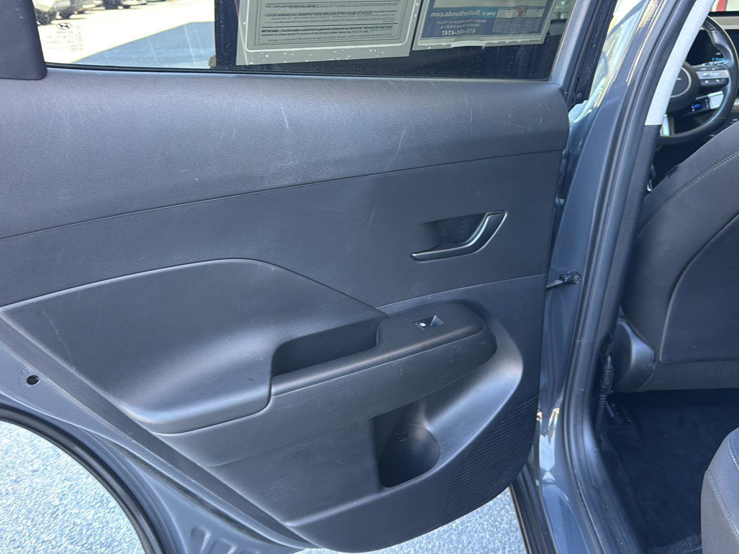 Used 2024 Hyundai Kona SEL w/ Convenience Package image 15