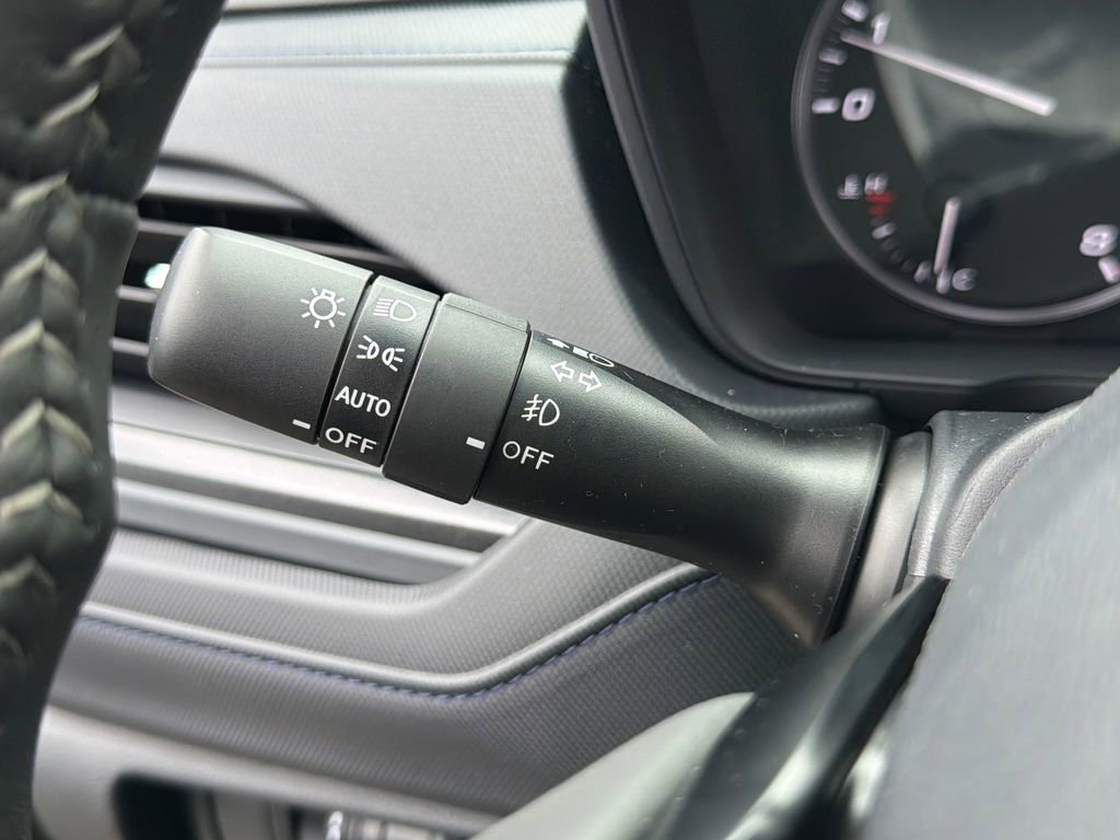 New 2026 Subaru Forester Premium AWD/4WD image 30