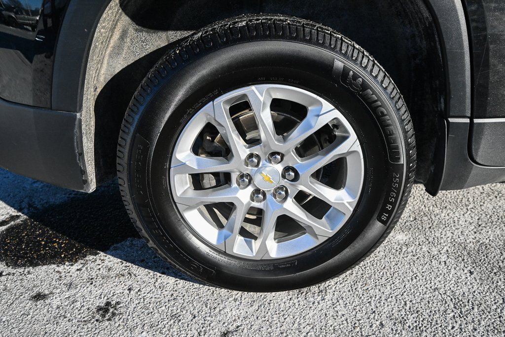 Used 2019 Chevrolet Traverse LT image 14