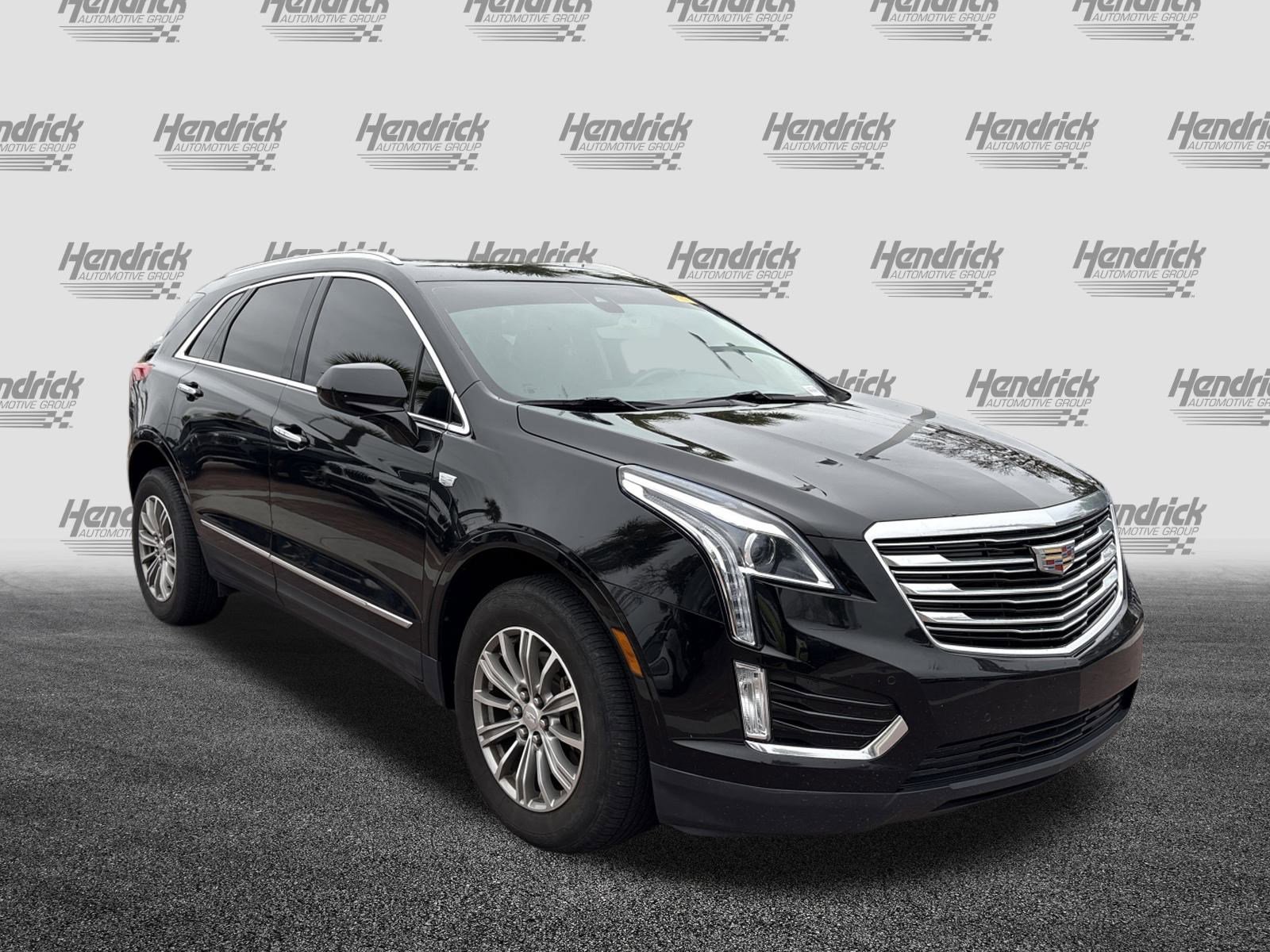 Used 2019 Cadillac XT5 Luxury image 2