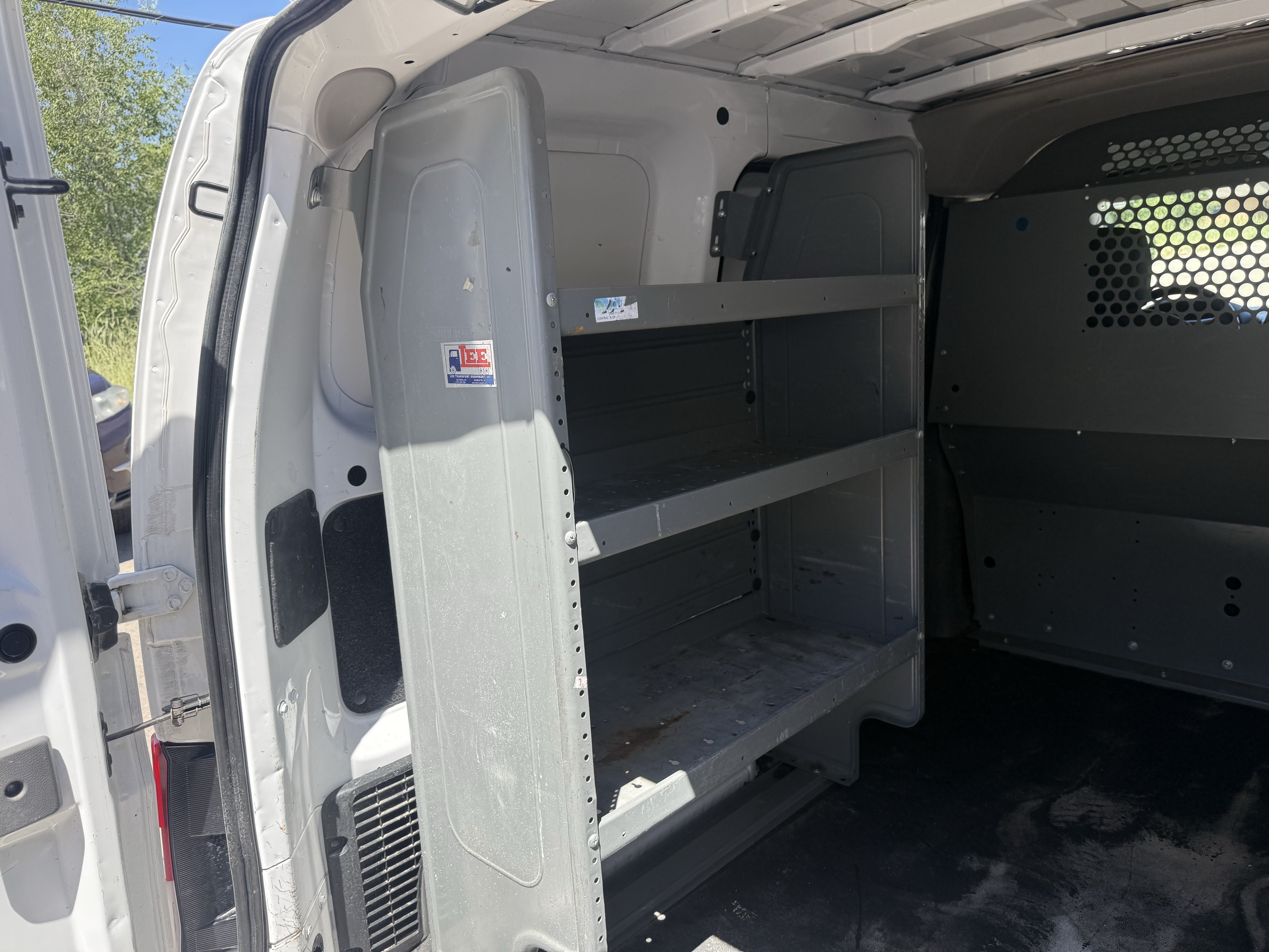 Used 2018 Nissan NV200 S FWD image 18