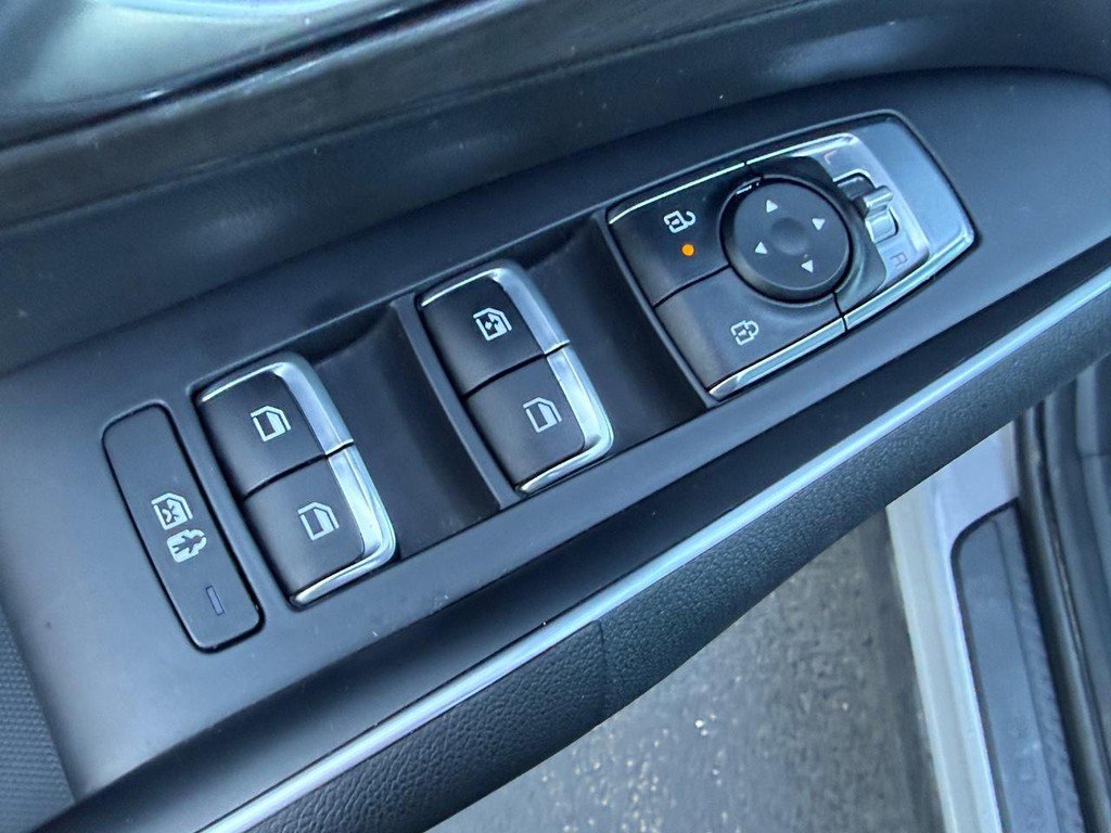 Used 2025 Kia Sorento X-Line EX image 15