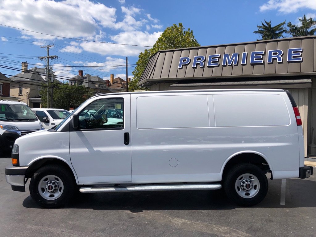 Used 2023 GMC Savana 2500 w/ Driver Convenience Package image 2