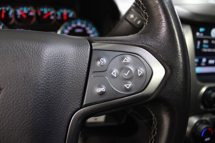 Used 2020 Chevrolet Suburban LT image 42