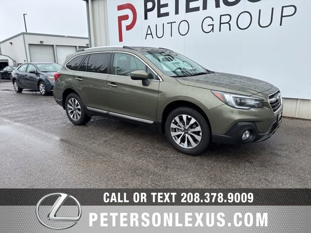 Used 2018 Subaru Outback 2.5i Touring w/ Popular Package #3 AWD/4WD image 2