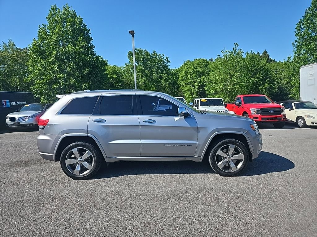 Used 2014 Jeep Grand Cherokee Overland w/ Advanced Technology Group image 8