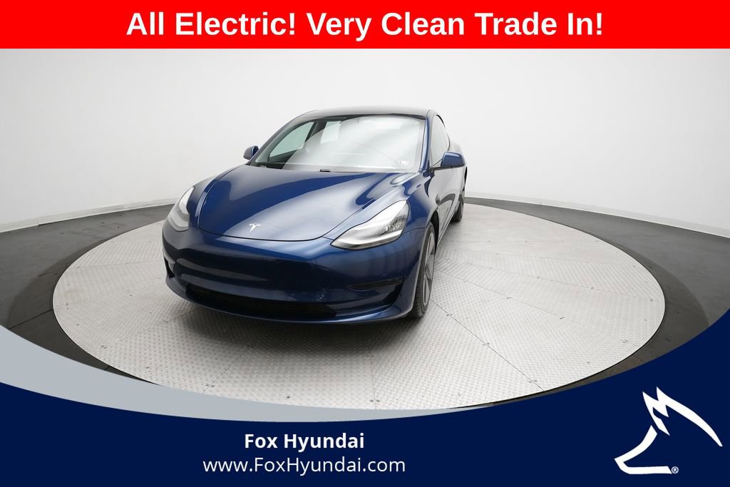 Used 2021 Tesla Model 3 Standard Range Plus image 11