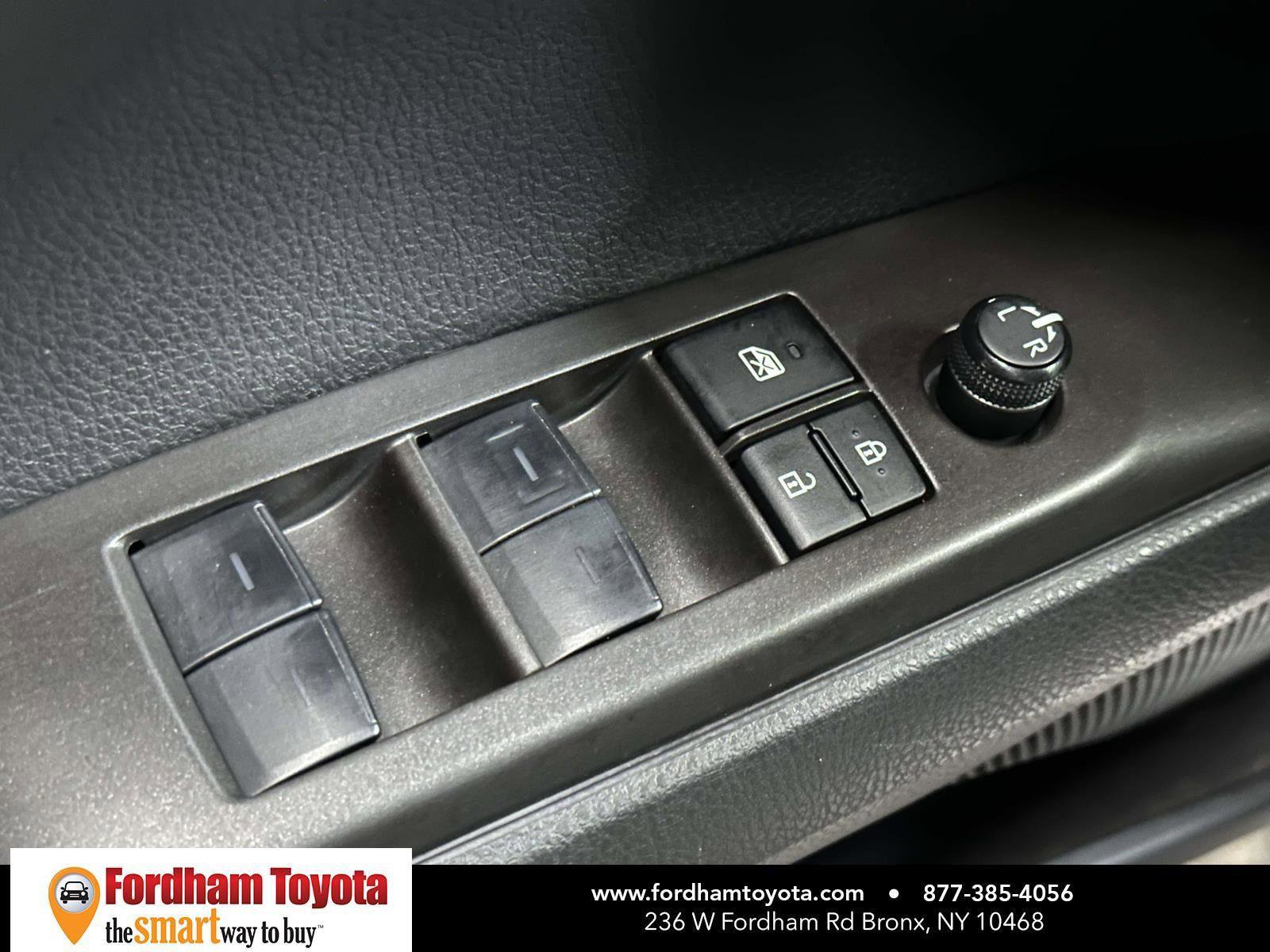 Certified 2023 Toyota Camry SE AWD/4WD image 16