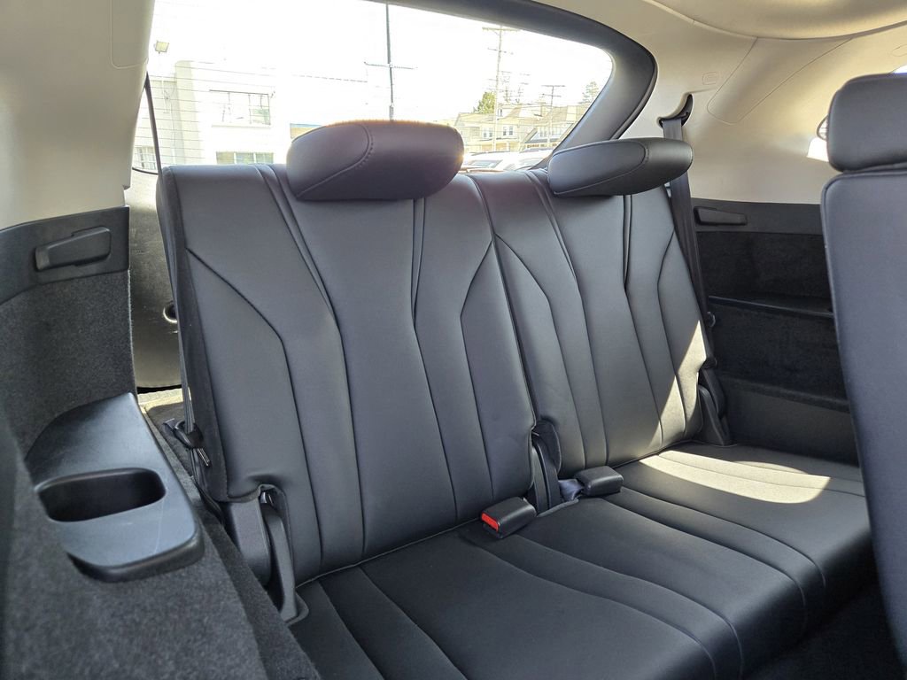 Used 2024 Acura MDX SH-AWD image 15