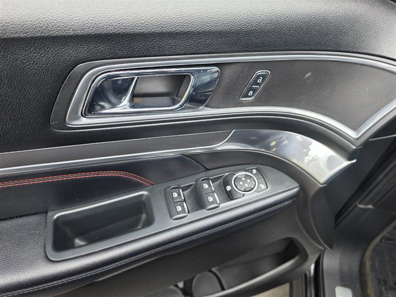 Used 2017 Ford Explorer Sport AWD/4WD image 33