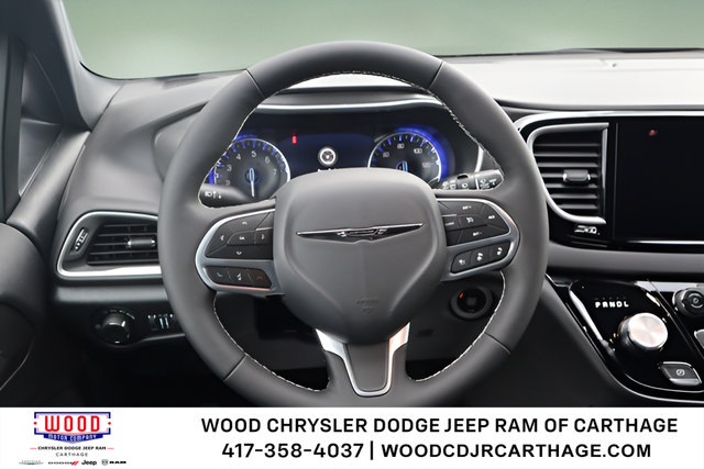 New 2026 Chrysler Voyager LX FWD image 10