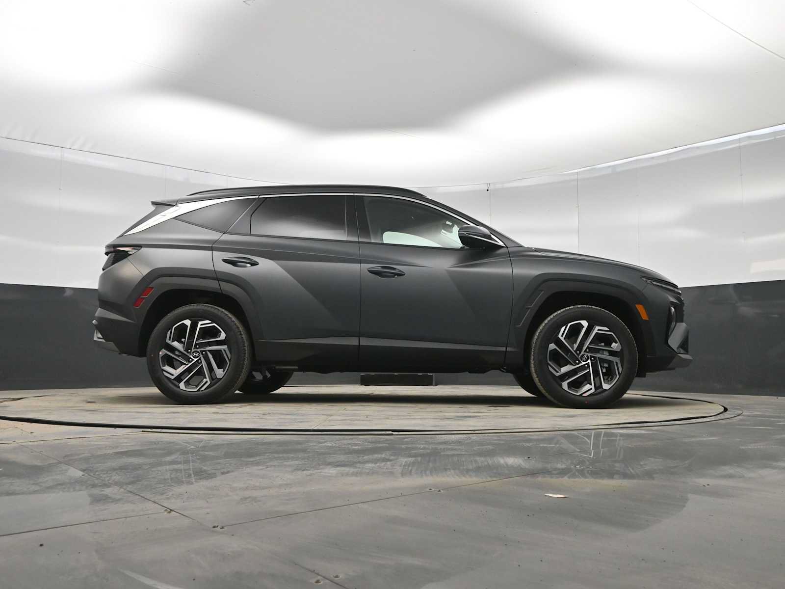 New 2026 Hyundai Tucson Limited AWD/4WD image 38
