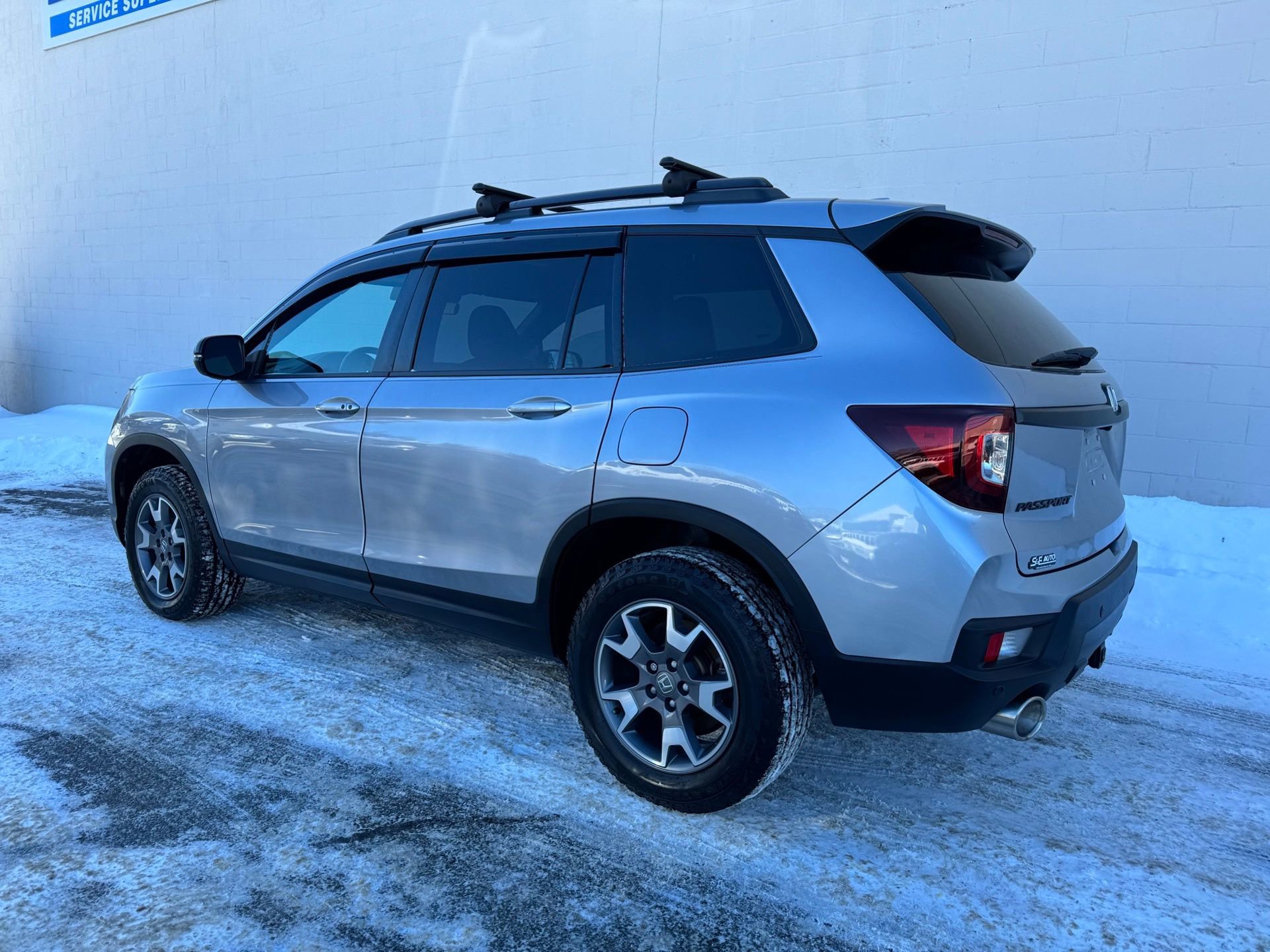 Used 2022 Honda Passport TrailSport image 3