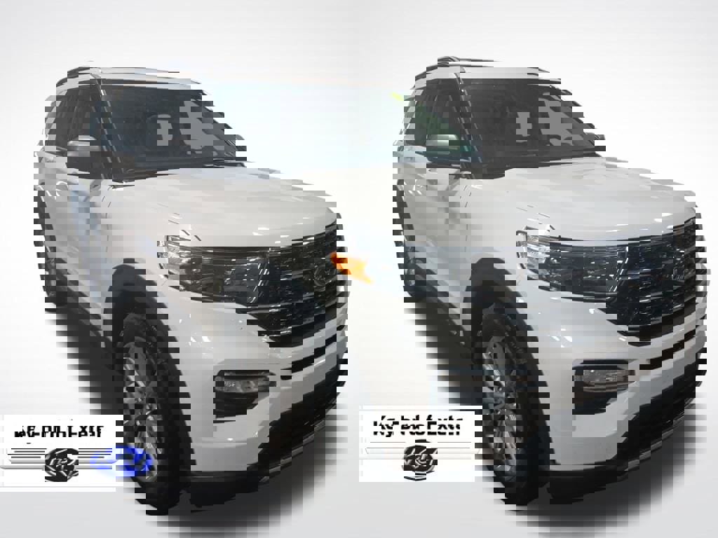 Used 2023 Ford Explorer XLT w/ Equipment Group 202A image 2