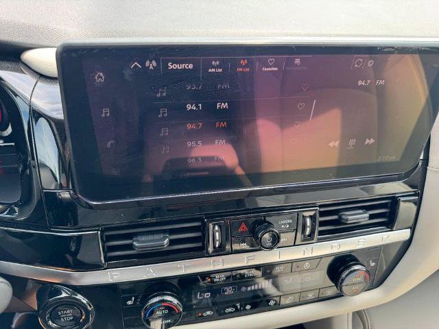 Certified 2026 Nissan Pathfinder SL AWD/4WD image 20
