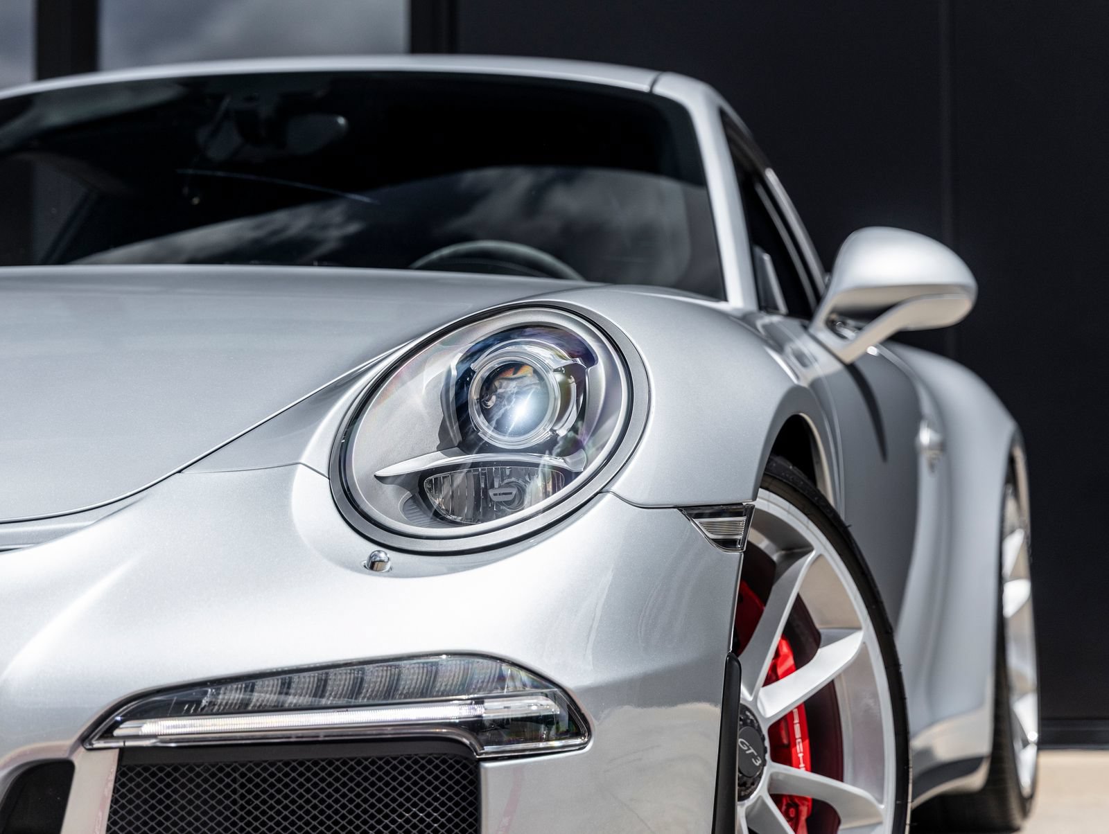 Certified 2016 Porsche 911 GT3 RWD image 21