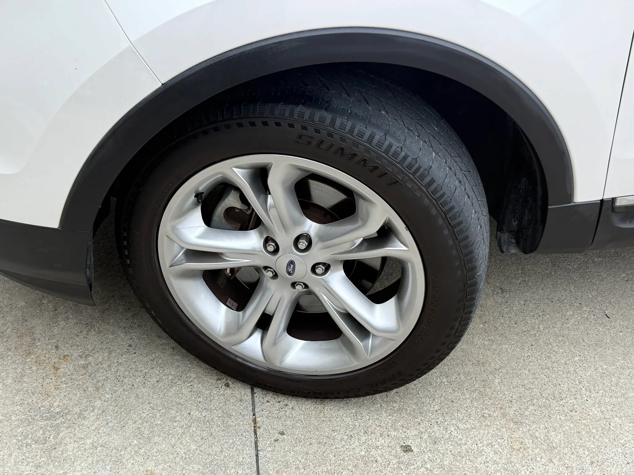 Used 2015 Ford Explorer Limited w/ Equipment Group 301A AWD/4WD image 43
