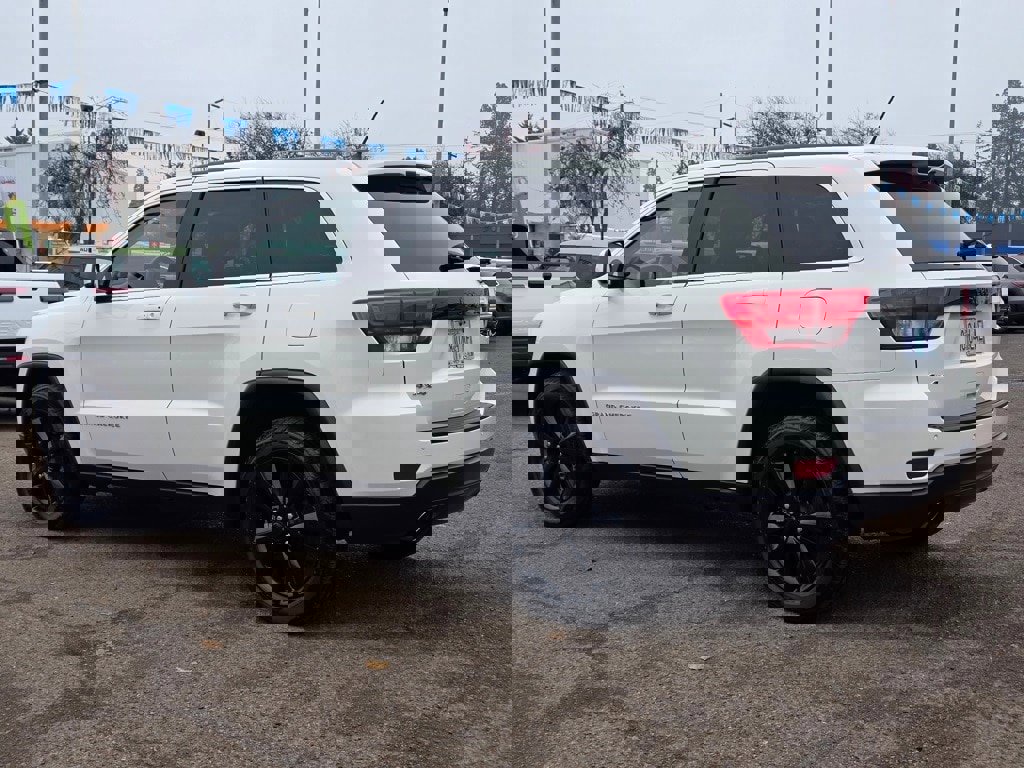 Used 2012 Jeep Grand Cherokee Altitude image 35