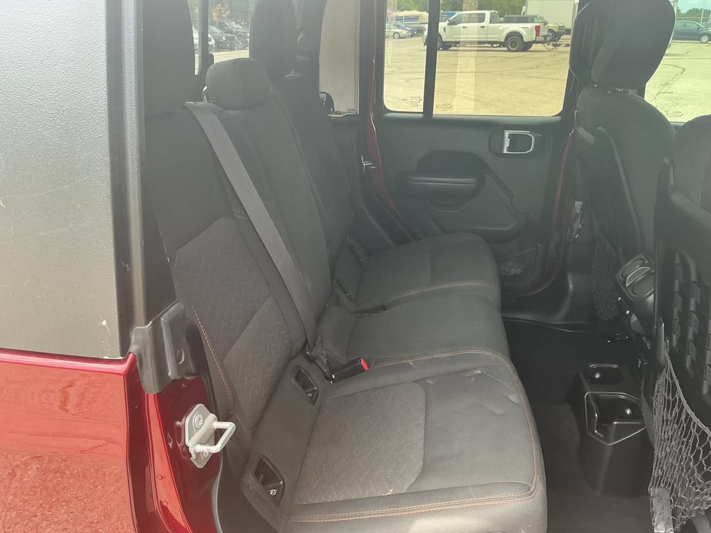 Used 2021 Jeep Gladiator Mojave w/ Auxiliary Switch Group AWD/4WD image 15