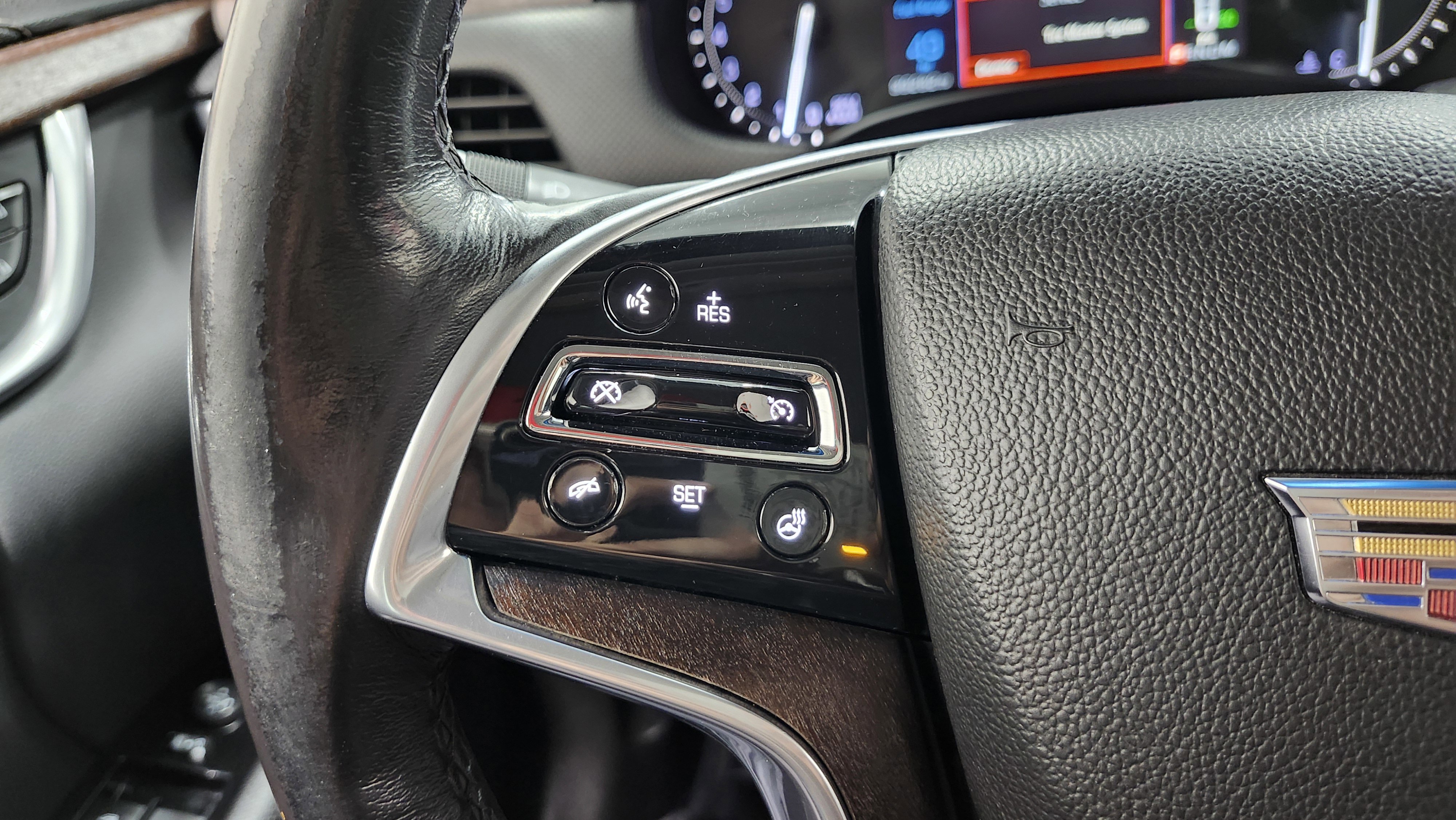 Used 2019 Cadillac XTS Luxury image 35