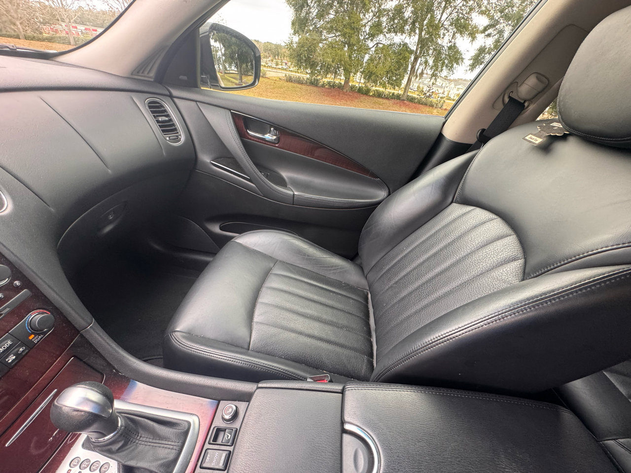 Used 2015 INFINITI QX50 AWD image 23