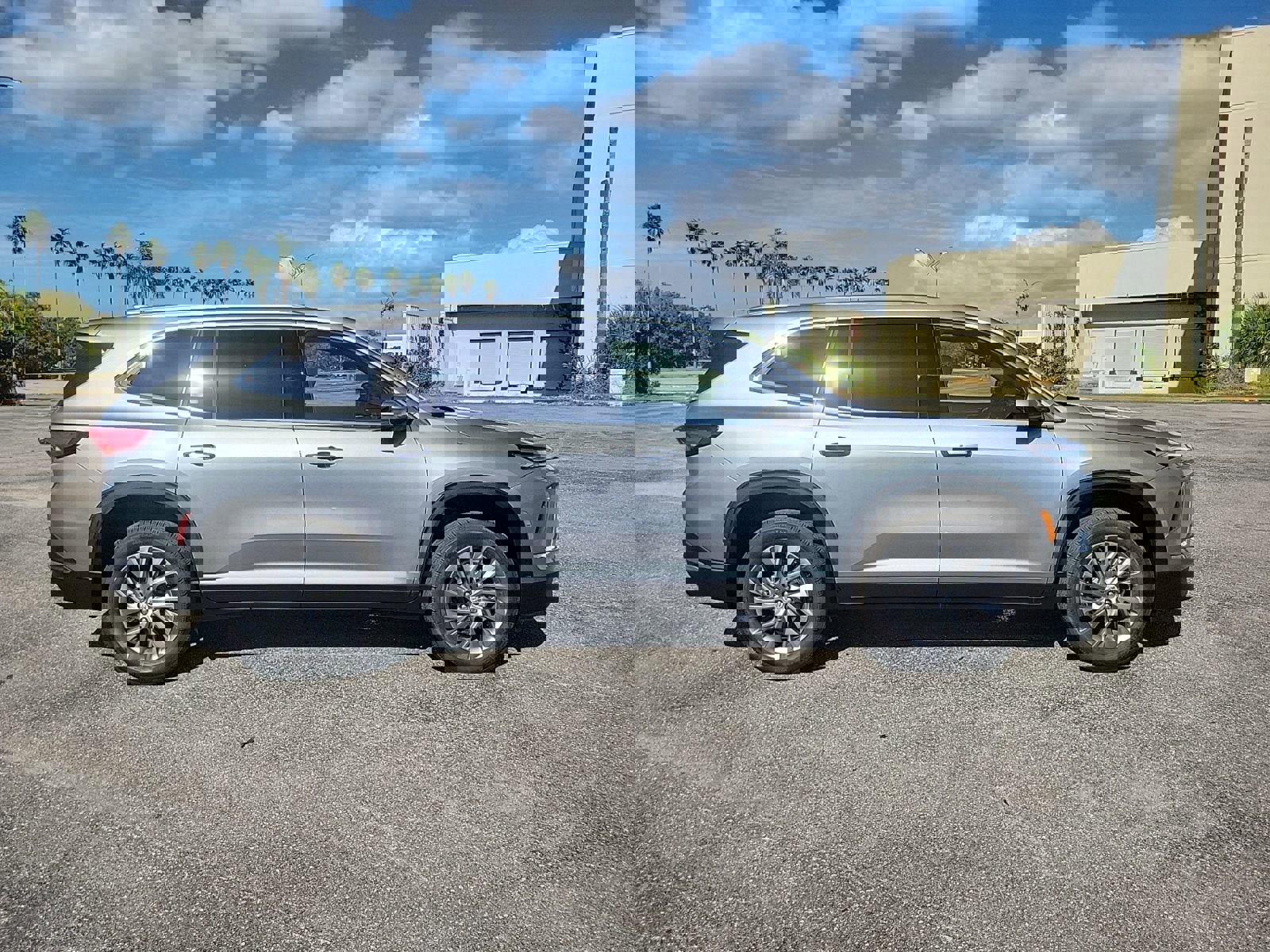 New 2026 Buick Enclave Preferred image 7