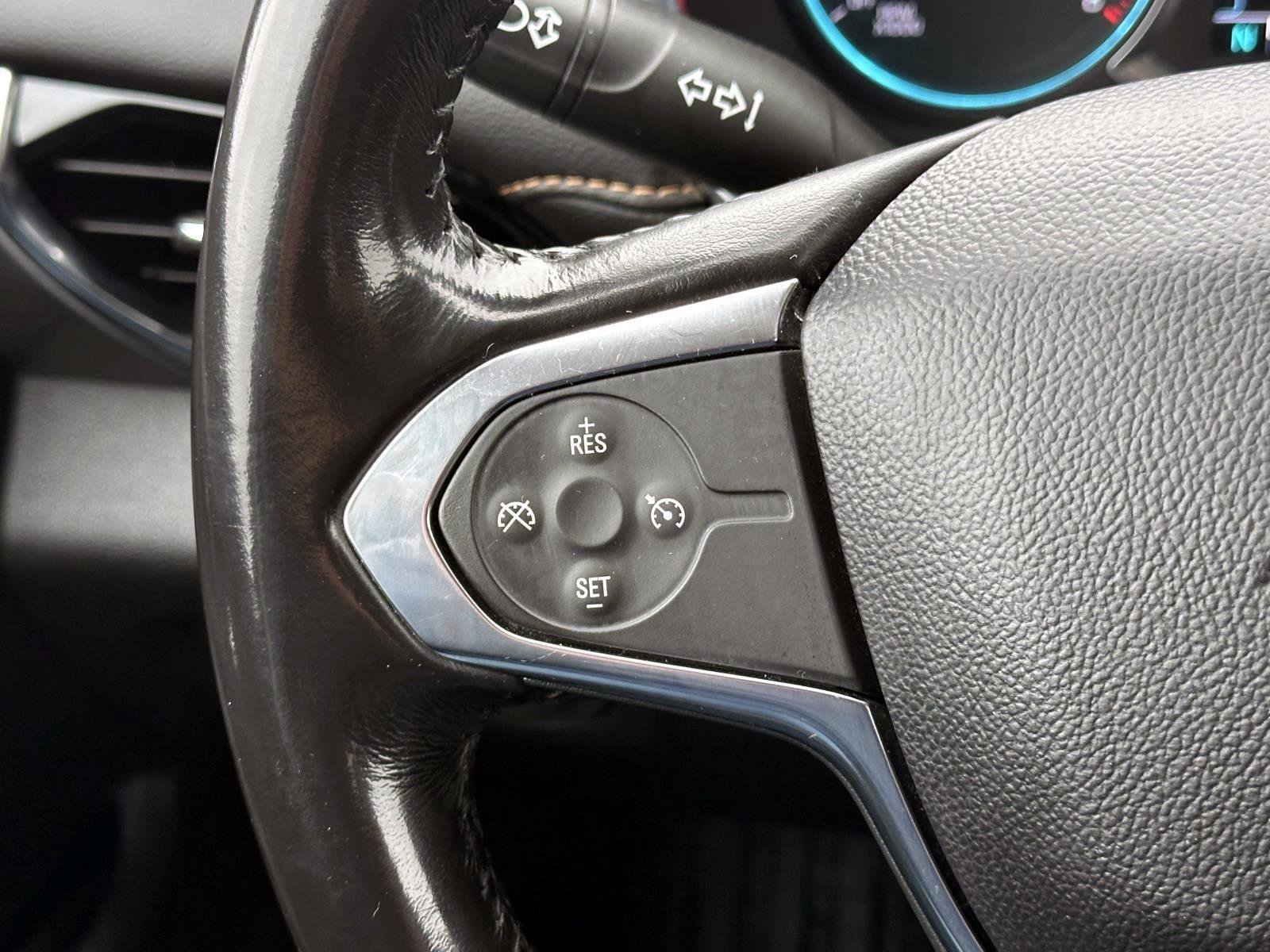 Used 2019 Chevrolet Traverse LT image 20