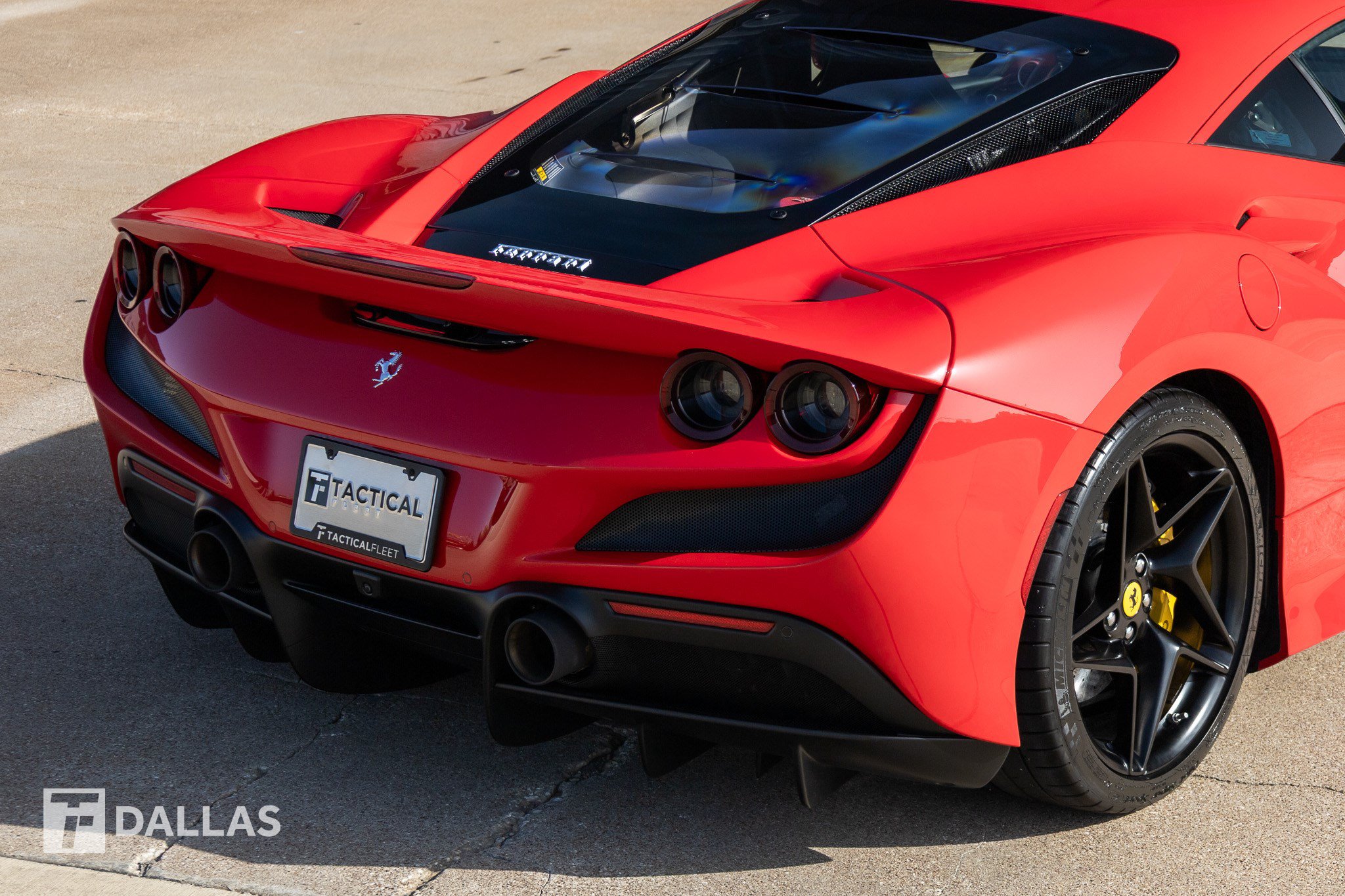 Used 2020 Ferrari F8 Tributo RWD image 16