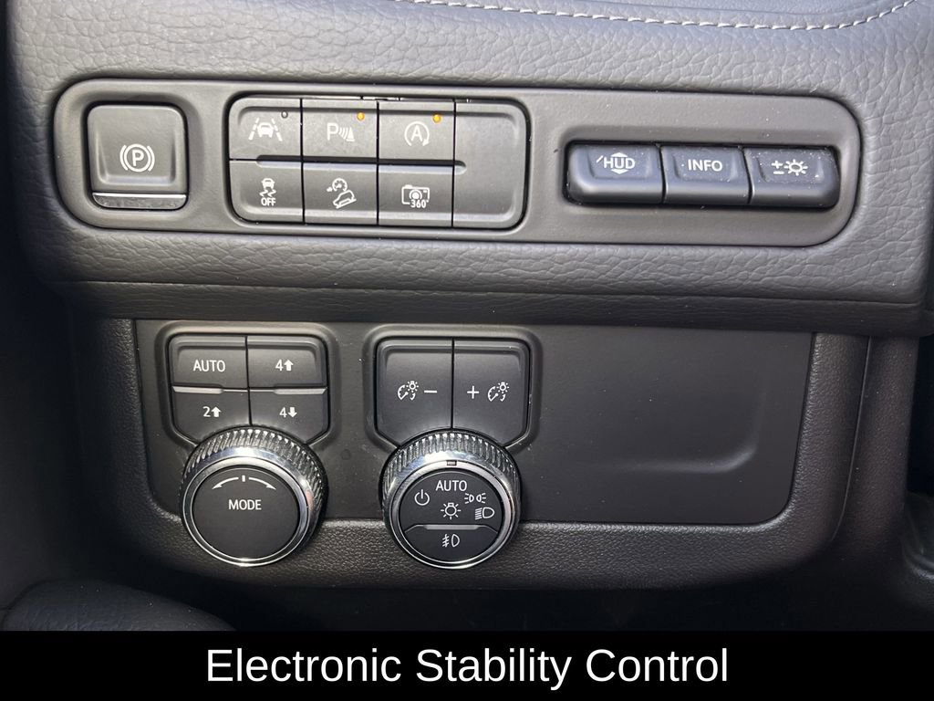 Used 2024 GMC Yukon Denali image 26