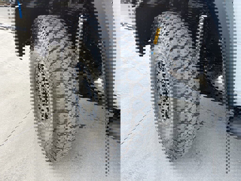 Used 2024 RAM 2500 Tradesman w/ Bed Utility Group image 3