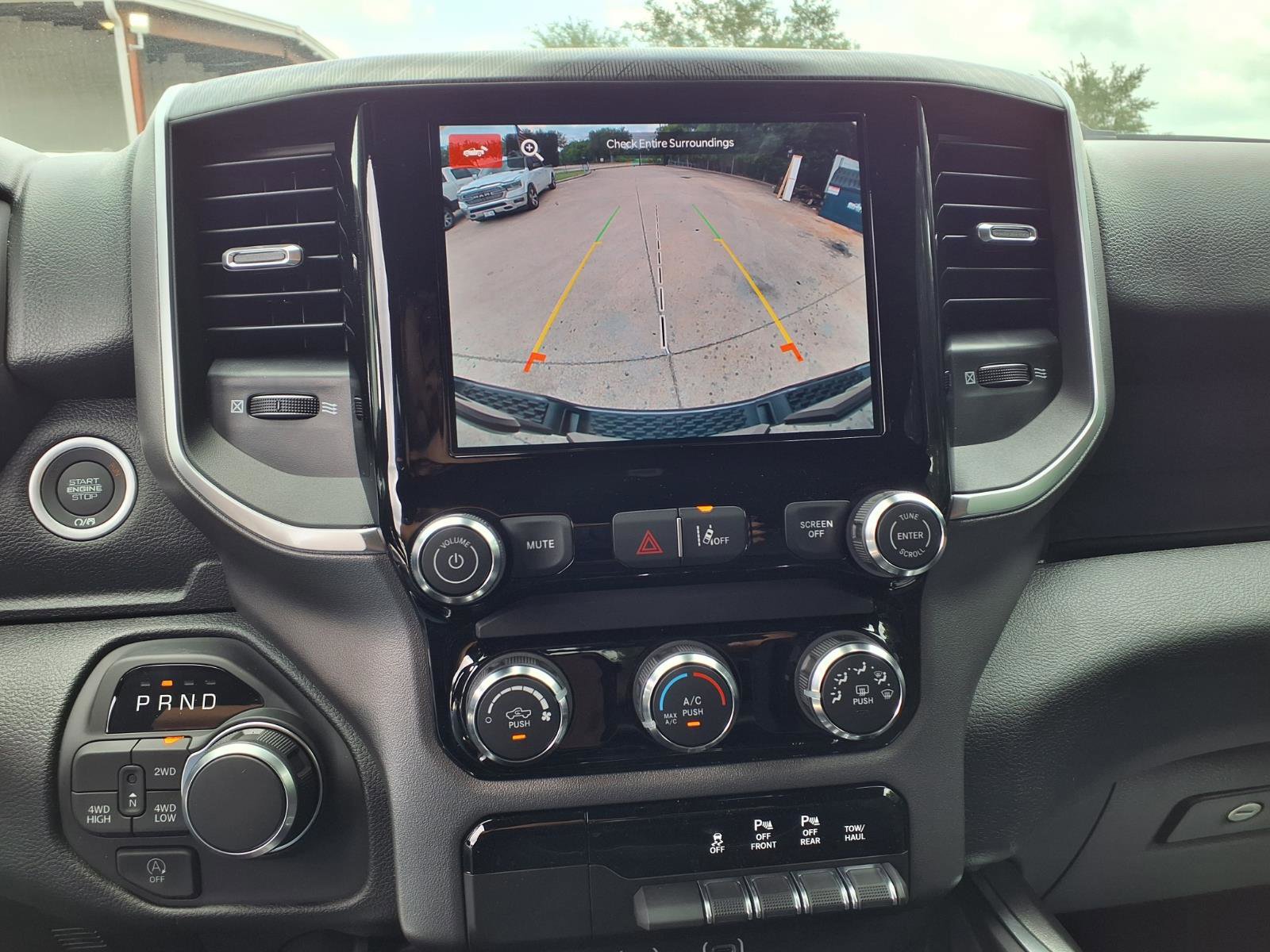 New 2026 RAM 1500 Express AWD/4WD image 15