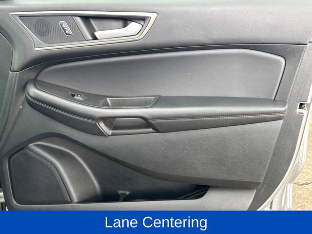Used 2023 Ford Edge SEL image 20