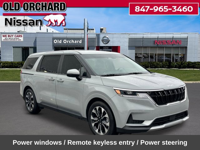 Used 2024 Kia Carnival EX FWD image 5